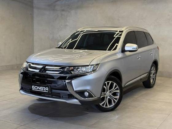 MITSUBISHI OUTLANDER 2.0 COMFORT 16V GASOLINA 4P AUTOMÁTICO